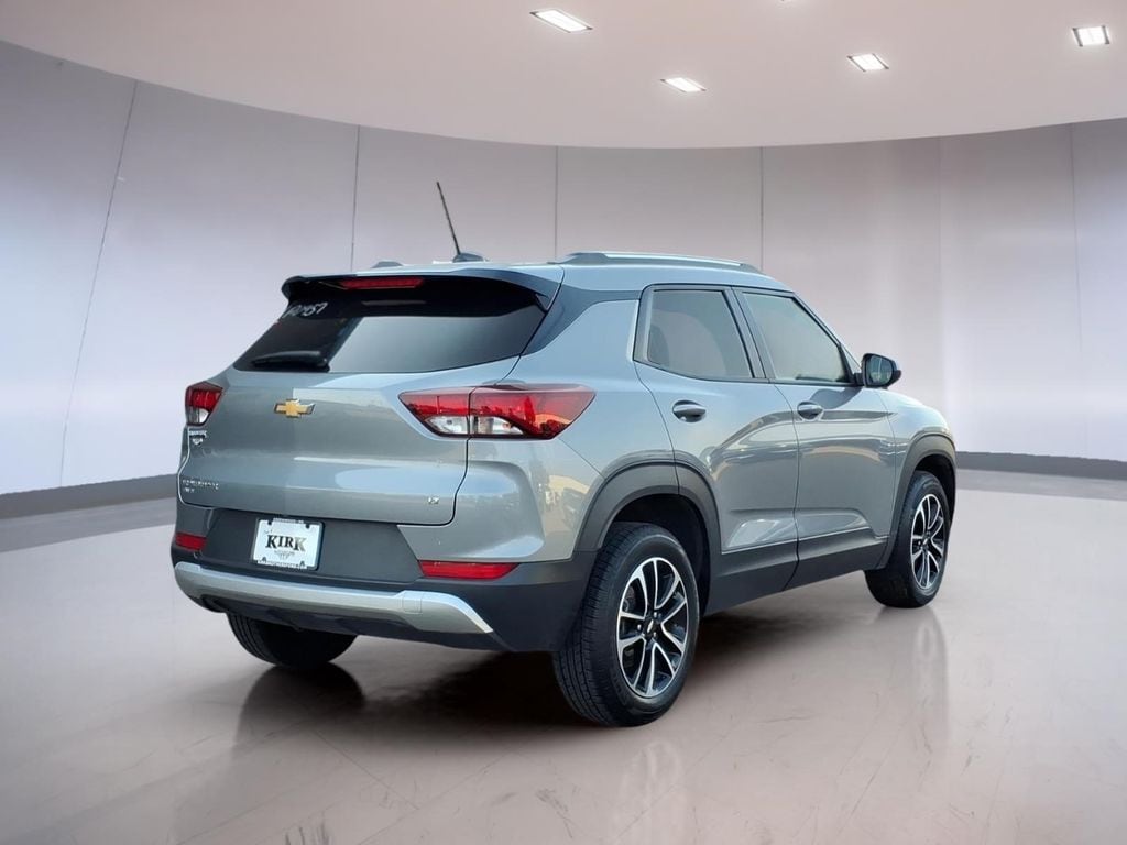 2025 Chevrolet Trailblazer LT - Photo 10