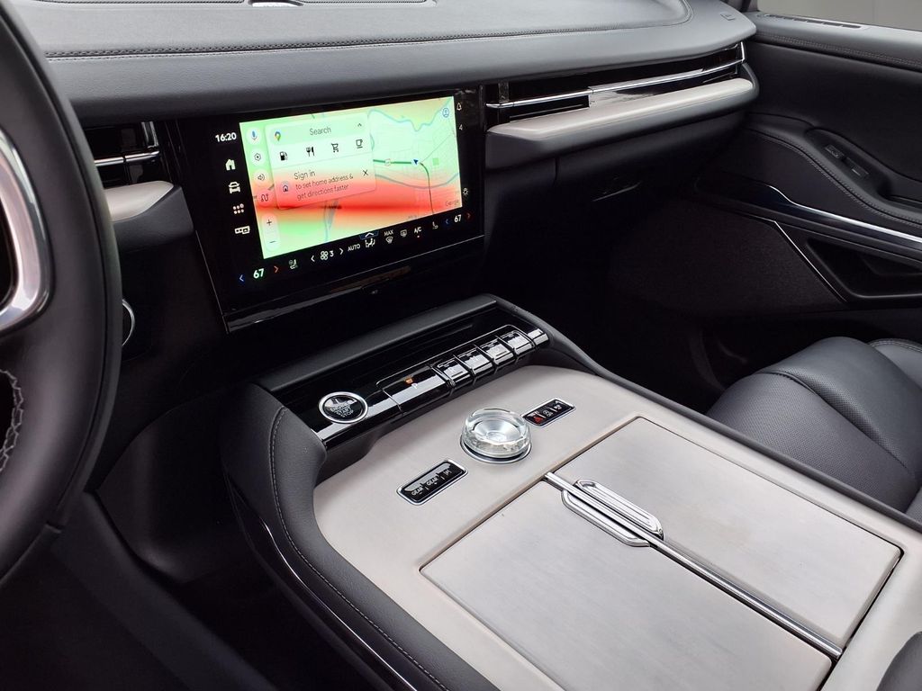2026 Lincoln Navigator Reserve - Photo 18