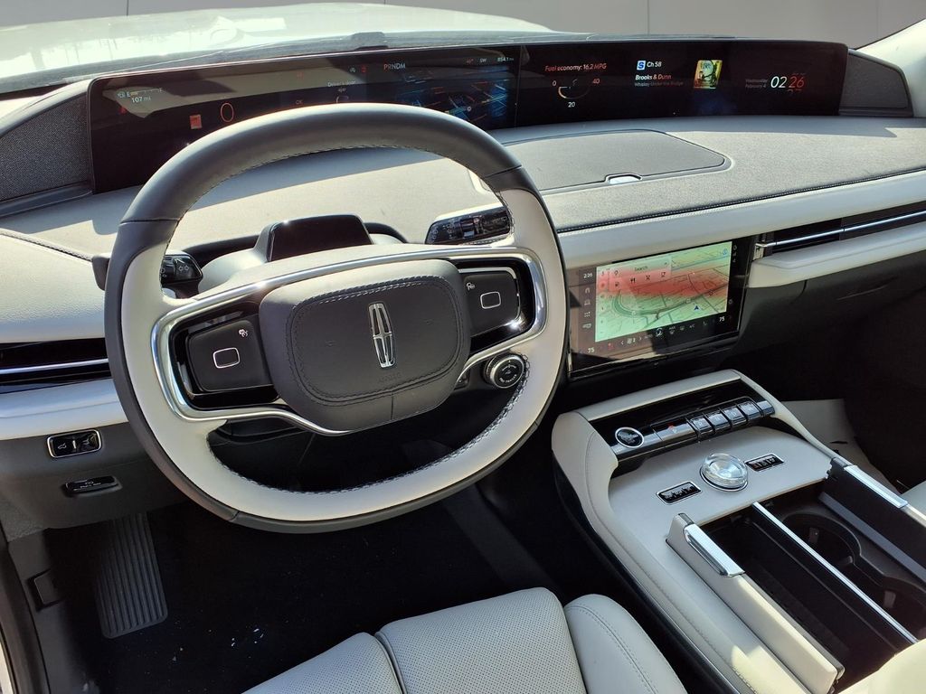 2025 Lincoln Navigator Reserve L - Photo 13