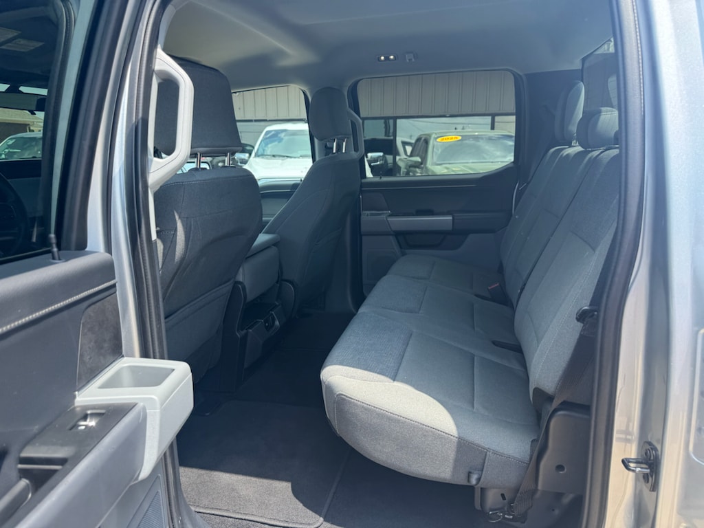 2025 Ford F-150 XLT - Photo 17