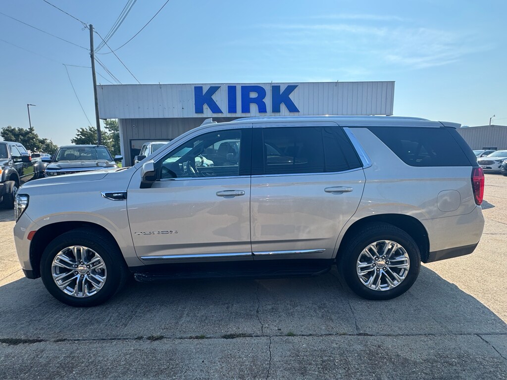 2021 Gmc Yukon SLT photo 2