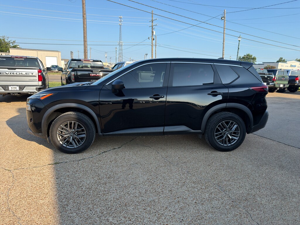 Used 2023 Nissan Rogue S Sport Utility