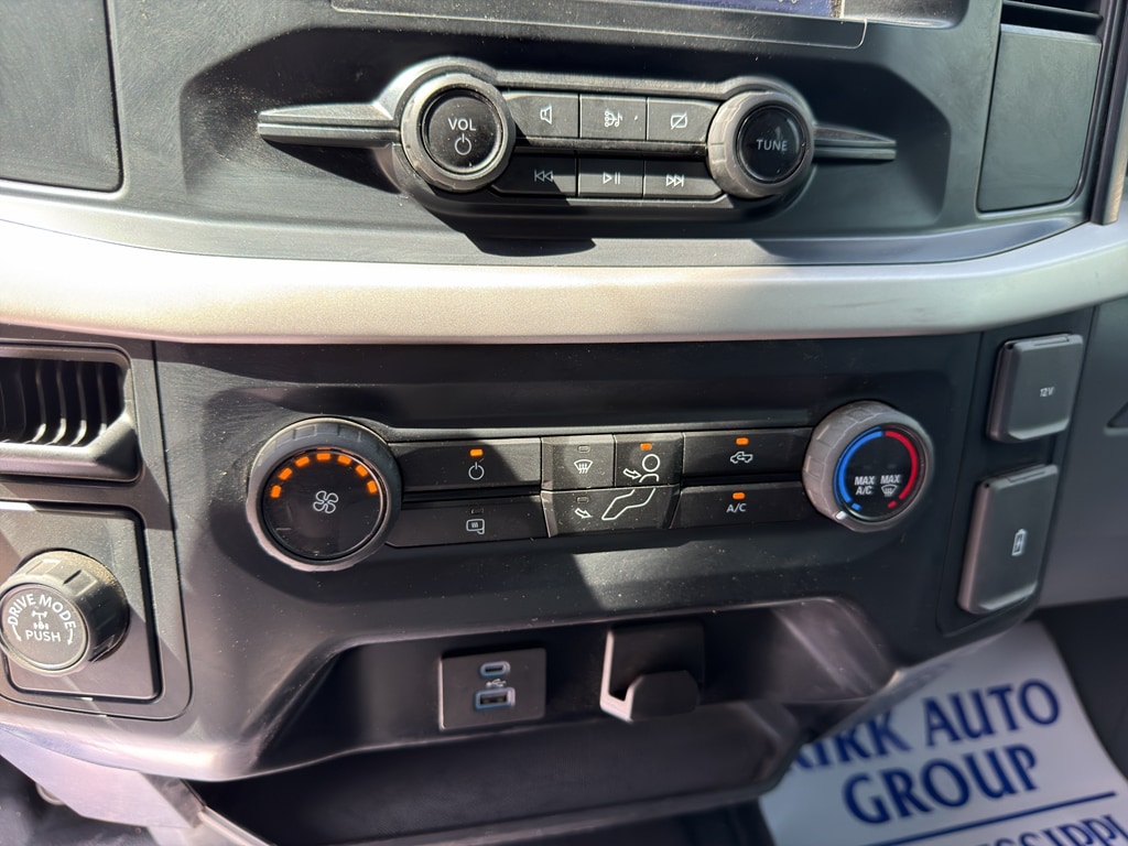 2023 Ford F-150 XL - Photo 26