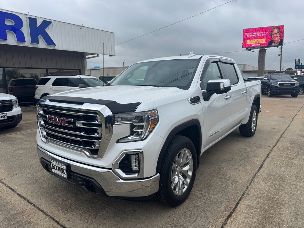 2020 GMC Sierra 4WD Crew Cab Short Box SLT's photo