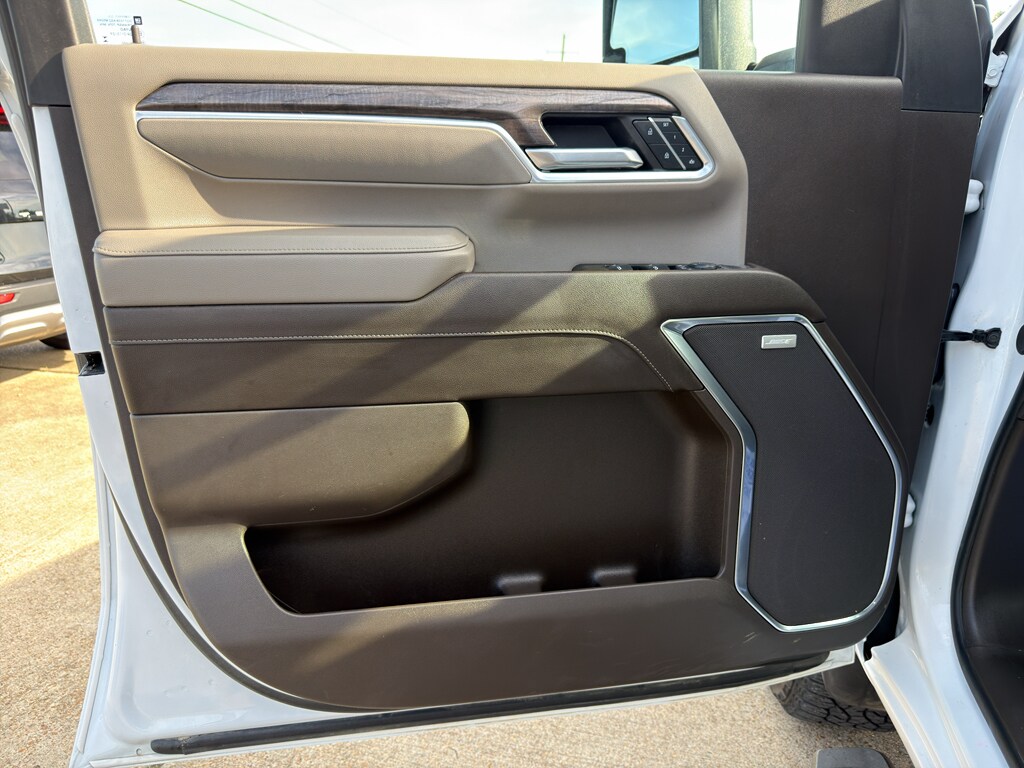 2025 Chevrolet Silverado 2500HD LTZ - Photo 19