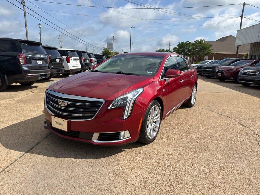 2019 Cadillac XTS 3.6L FWD Luxury's photo