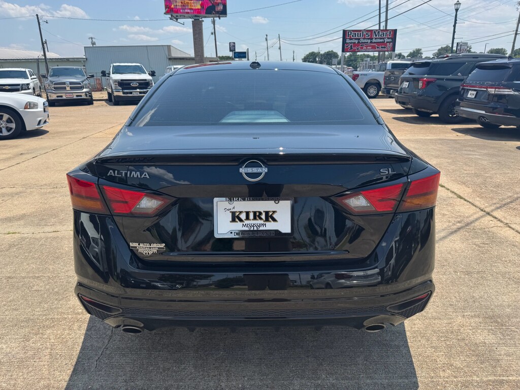 2024 Nissan Altima 2.5 SL photo 4