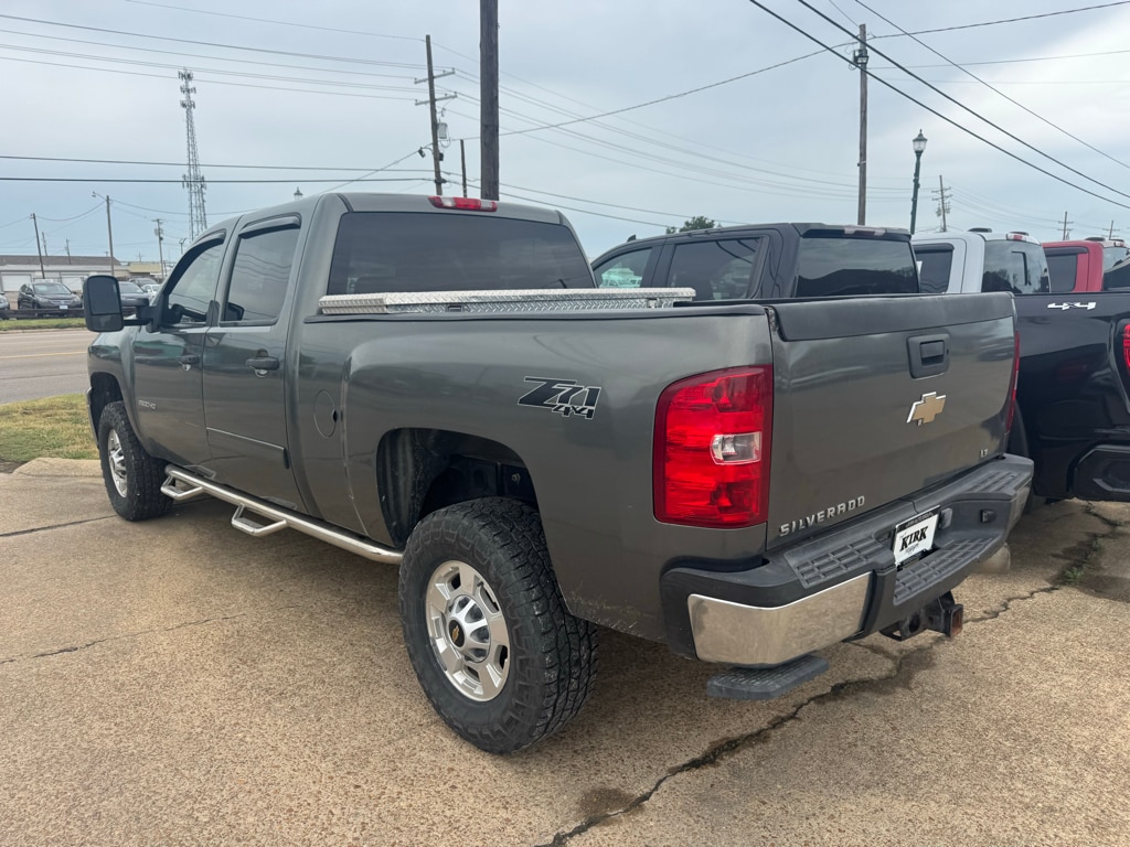Used 2011 Chevrolet Silverado LT Crew Cab