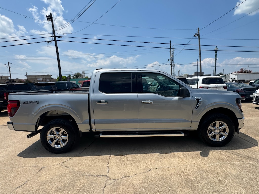 2025 Ford F-150 XLT - Photo 6