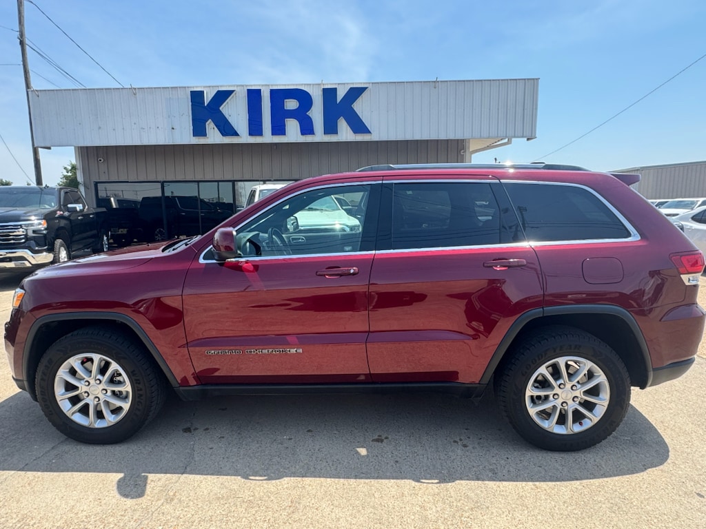 Used 2021 Jeep Grand Cherokee Laredo E Sport Utility