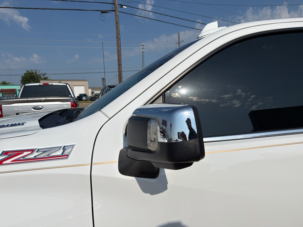 2024 Chevrolet Silverado 1500 LTZ - Photo 15