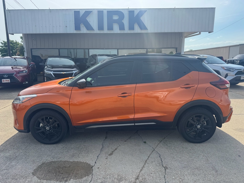 Used 2021 Nissan Kicks SR Sport Utility
