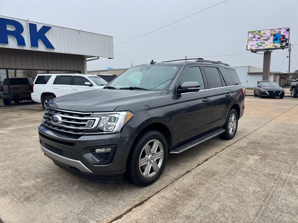 2020 Ford Expedition XLT's photo