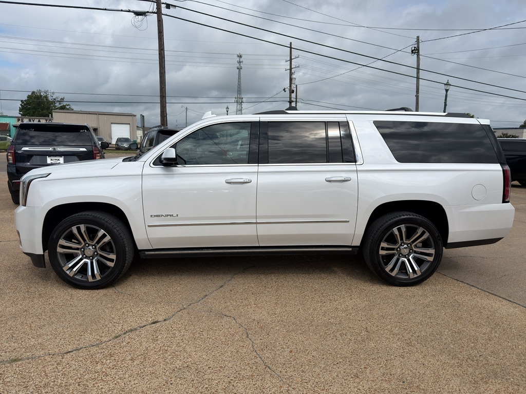 Used 2019 GMC Yukon XL Denali Sport Utility