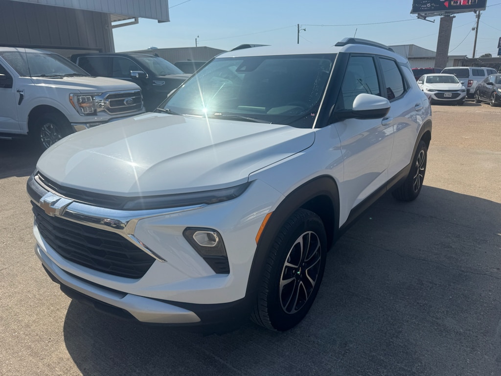 Used 2025 Chevrolet Trailblazer LT Sport Utility