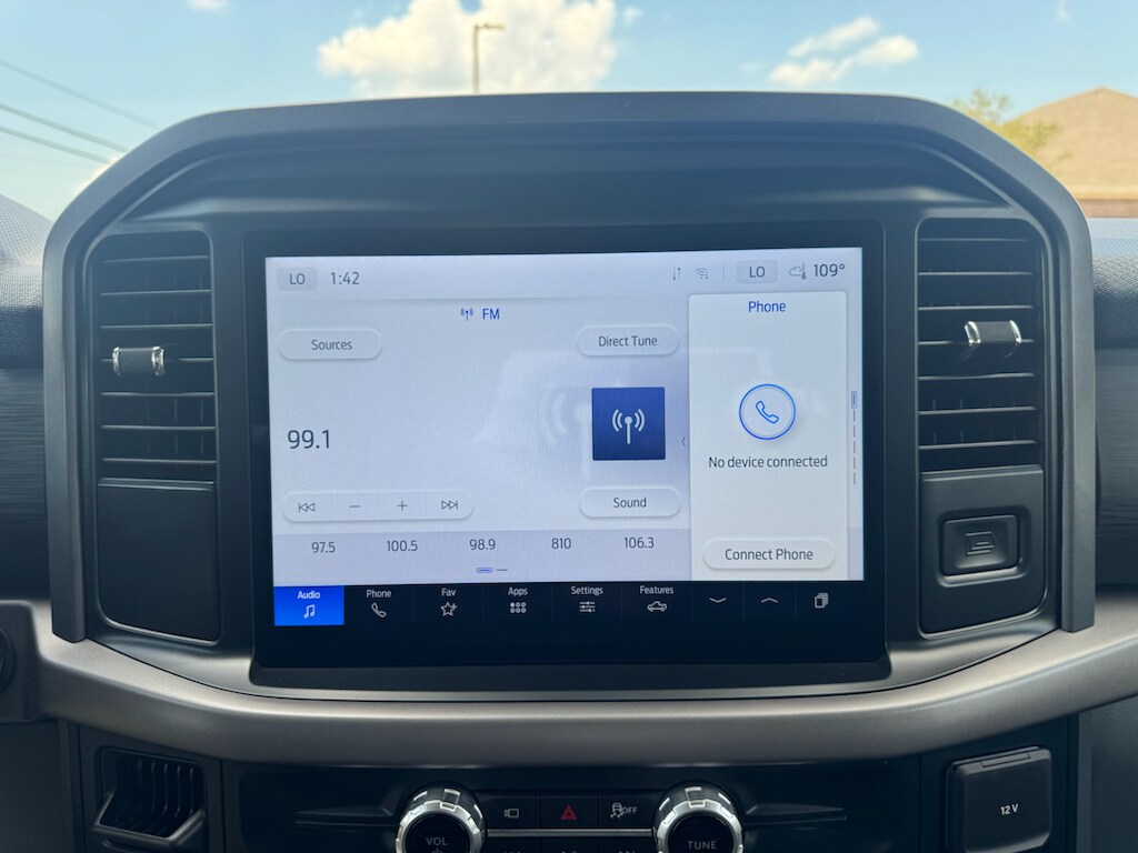 2025 Ford F-150 XLT - Photo 32