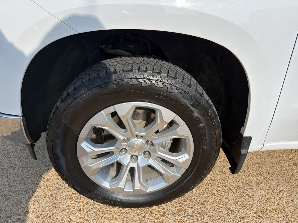 2024 Chevrolet Silverado 1500 LTZ - Photo 9