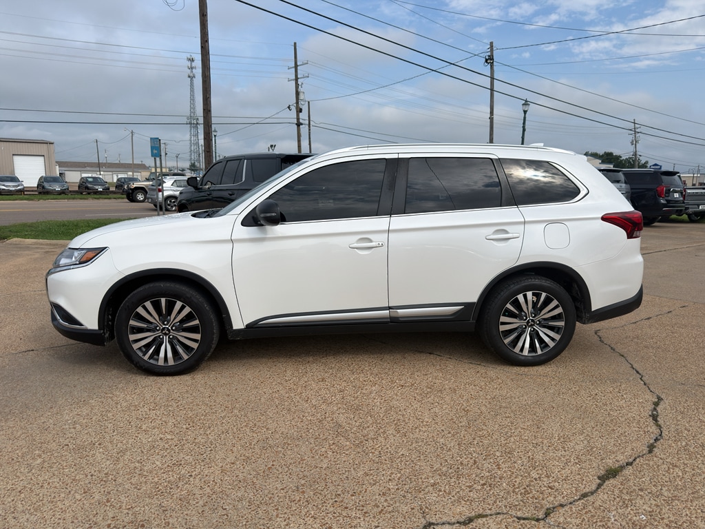 Used 2019 Mitsubishi Outlander ES Sport Utility