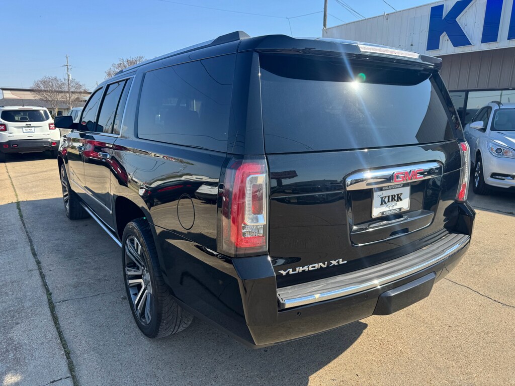 Used 2018 GMC Yukon XL Denali Sport Utility