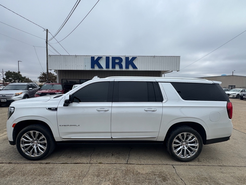 Used 2022 GMC Yukon XL Denali Sport Utility