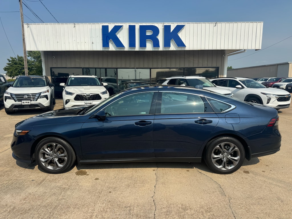 Used 2024 Honda Accord EX Sedan