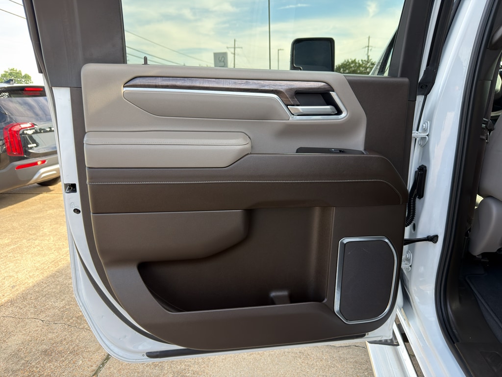 2025 Chevrolet Silverado 2500HD LTZ - Photo 27