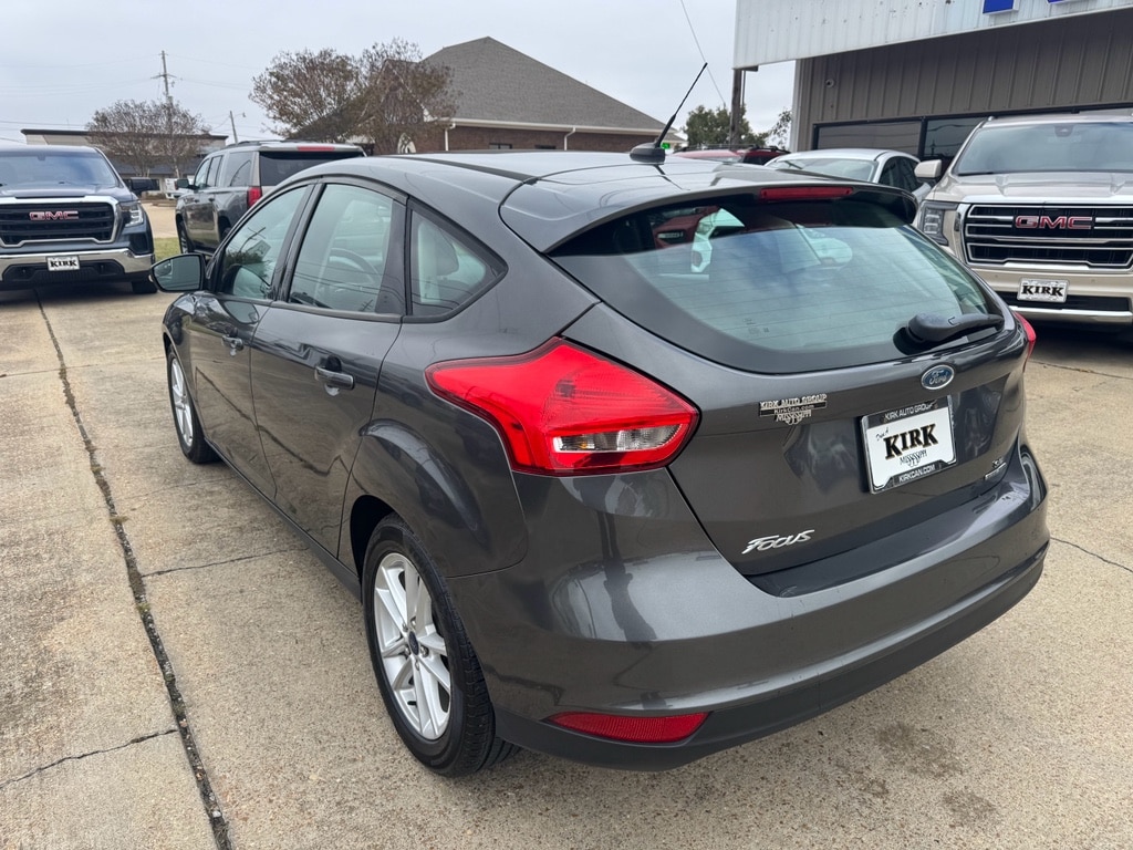 Used 2015 Ford Focus SE Hatchback