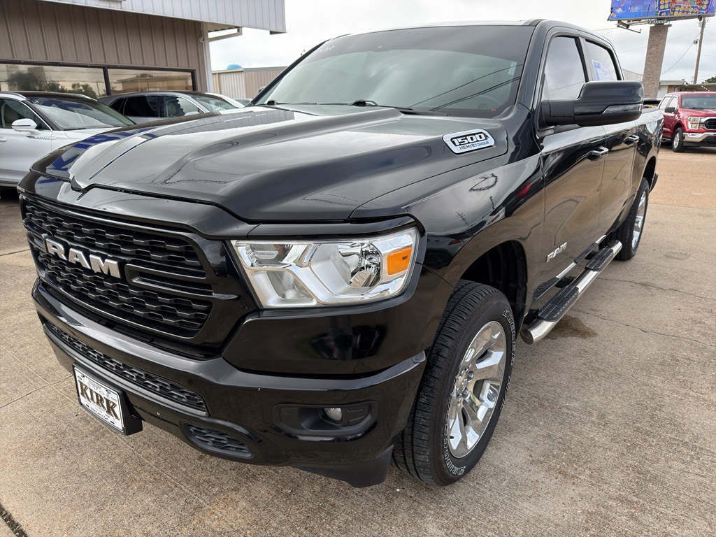 2024 RAM 1500 Big Horn/Lone Star 4x4 Crew Cab 5'7's photo