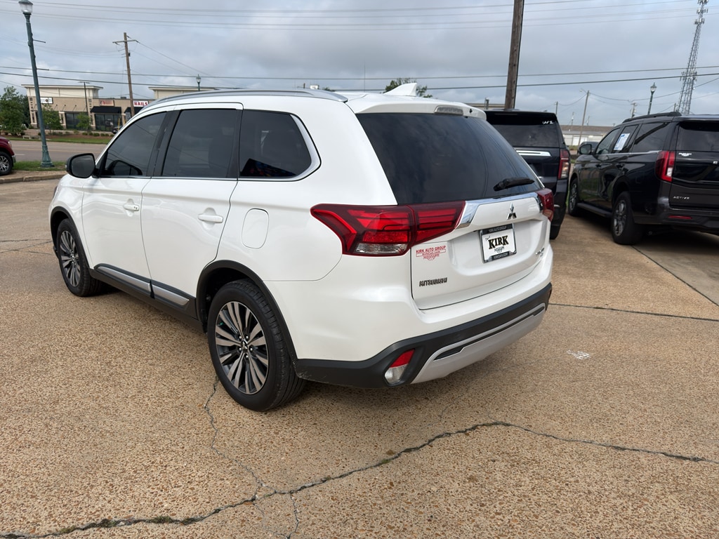 Used 2019 Mitsubishi Outlander ES Sport Utility