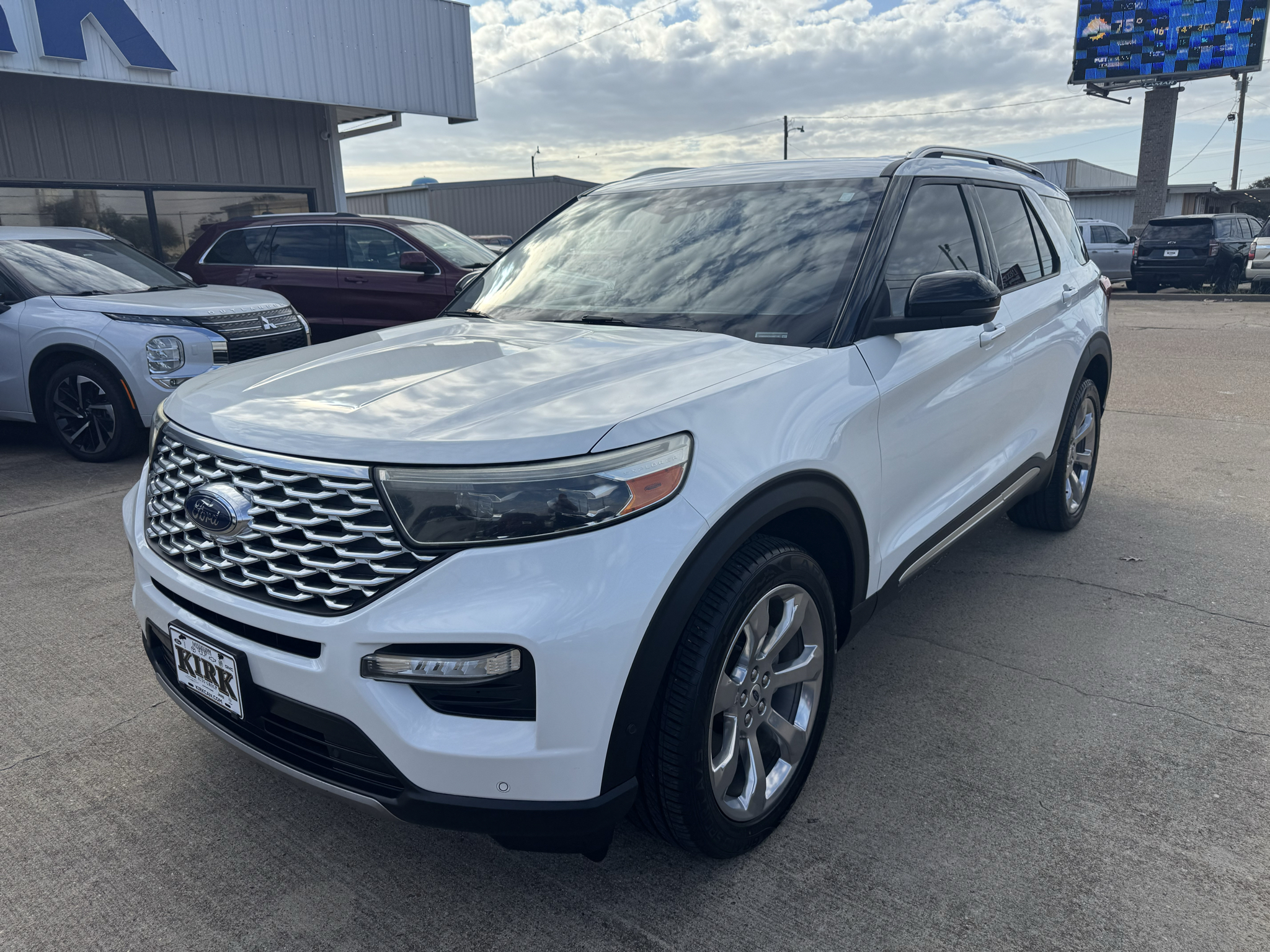 2020 Ford Explorer