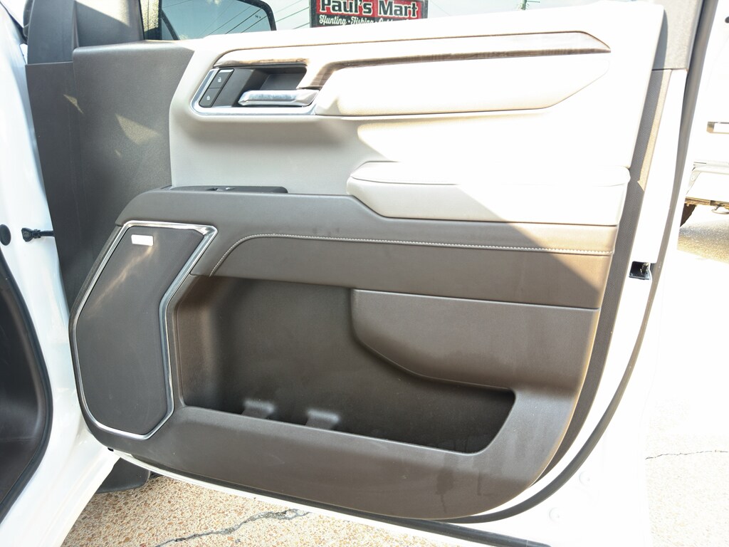 2024 Chevrolet Silverado 1500 LTZ - Photo 39