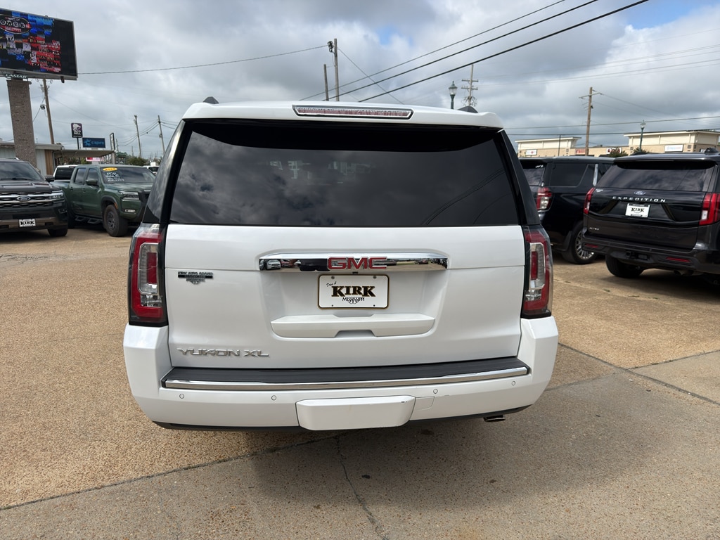 Used 2019 GMC Yukon XL Denali Sport Utility