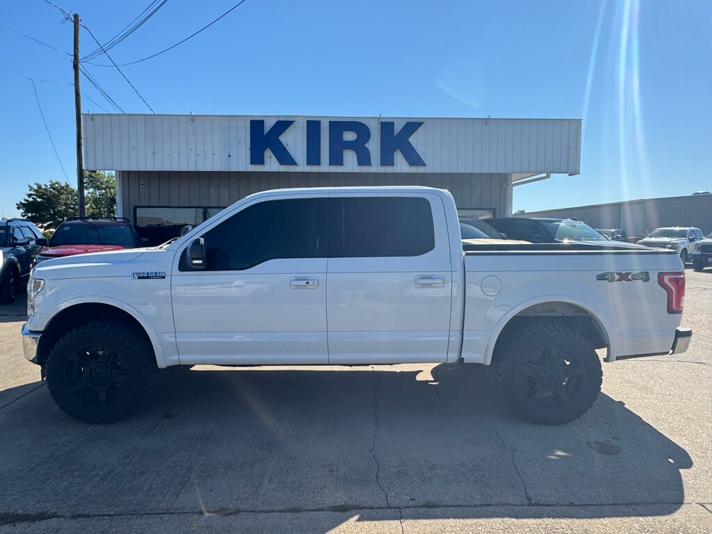 2017 Ford F-150 Lariat photo 2