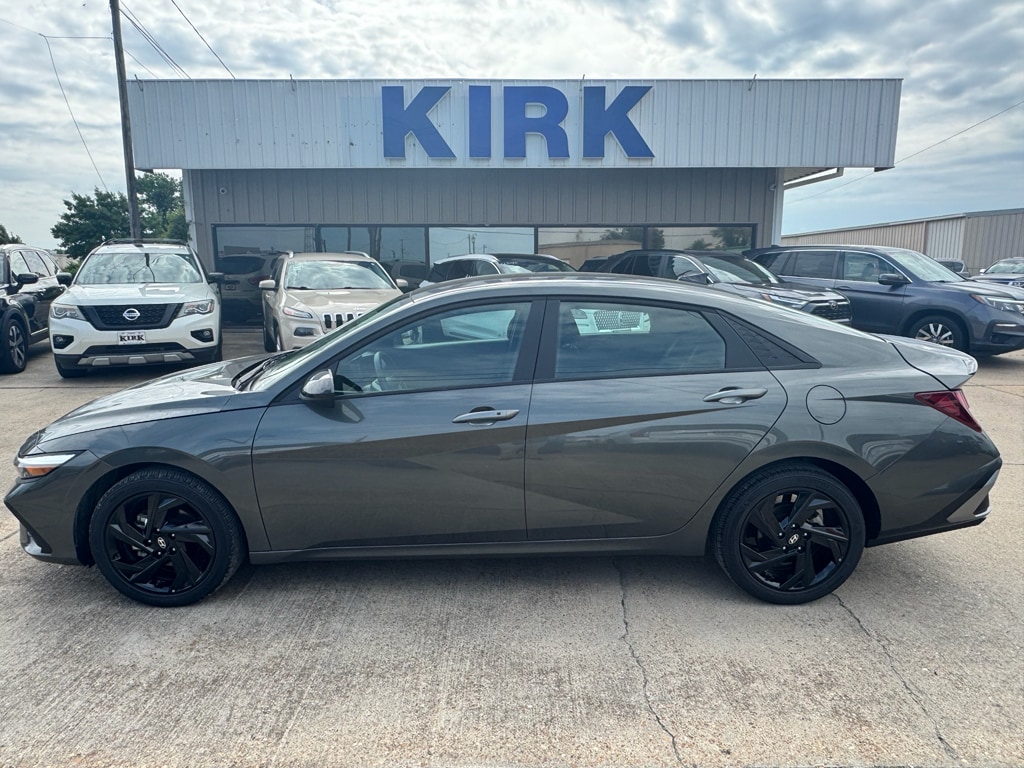 Used 2026 Hyundai Elantra SEL Sport Sedan