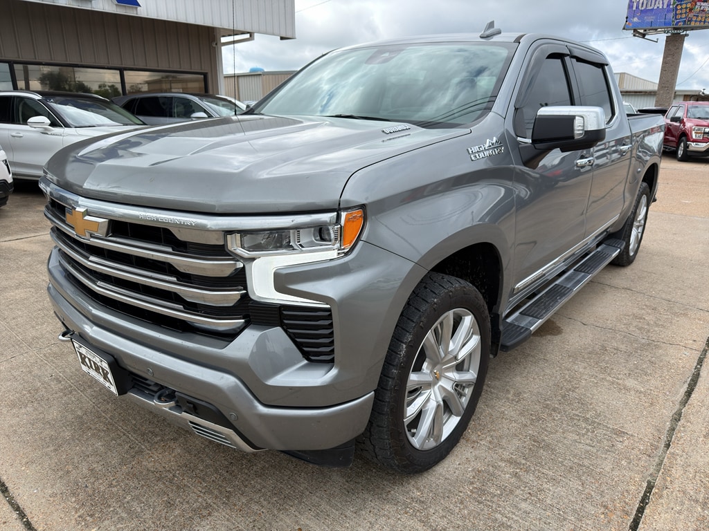2024 Chevrolet Silverado 1500 High Country 4X4 Crew Cab Short Box's photo