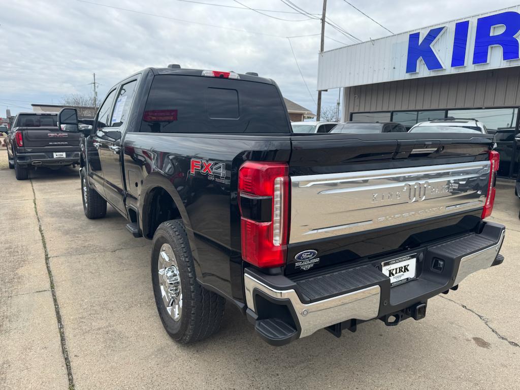 2024 Ford F-250 King Ranch photo 3