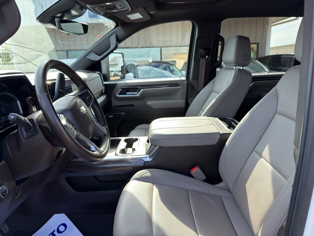 2025 Chevrolet Silverado 2500HD LTZ - Photo 20