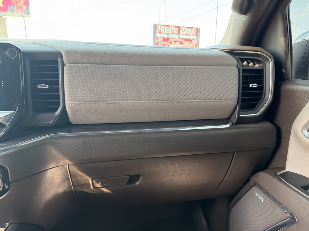 2024 Chevrolet Silverado 1500 LTZ - Photo 33