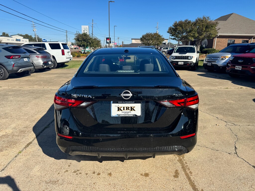 2024 Nissan Sentra SV photo 4