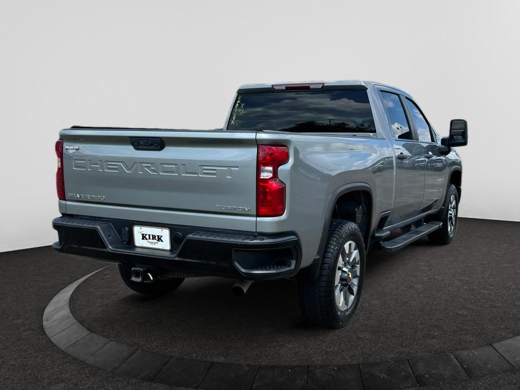 2024 Chevrolet Silverado 2500HD Custom photo 4