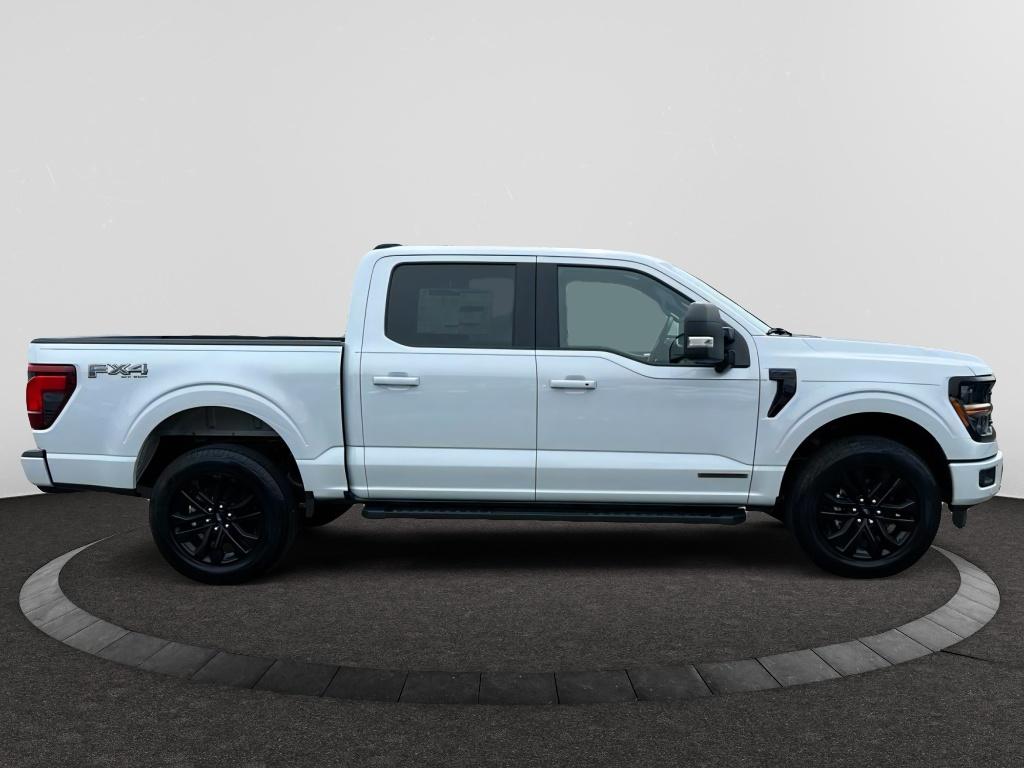 2025 Ford F-150 XLT photo 3