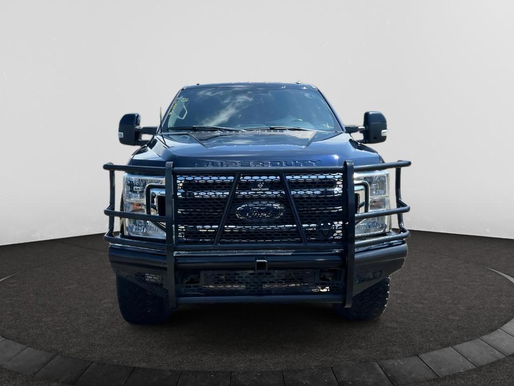 Used 2022 Ford F-350 Super Duty Lariat with VIN 1FT8W3BT0NED86018 for sale in Vicksburg, MS