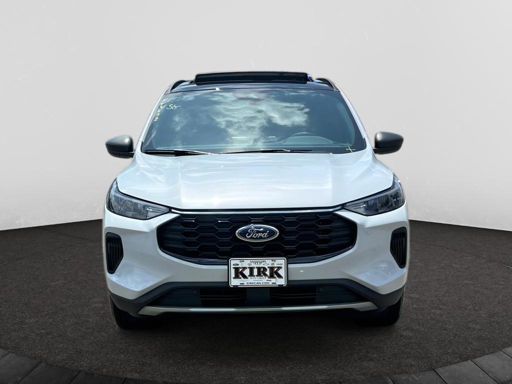 2025 Ford Escape ST-Line photo 2