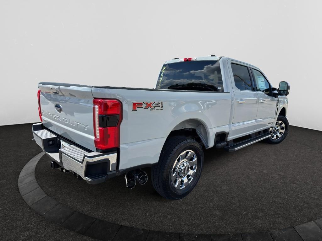 2026 Ford F-250 Lariat photo 4