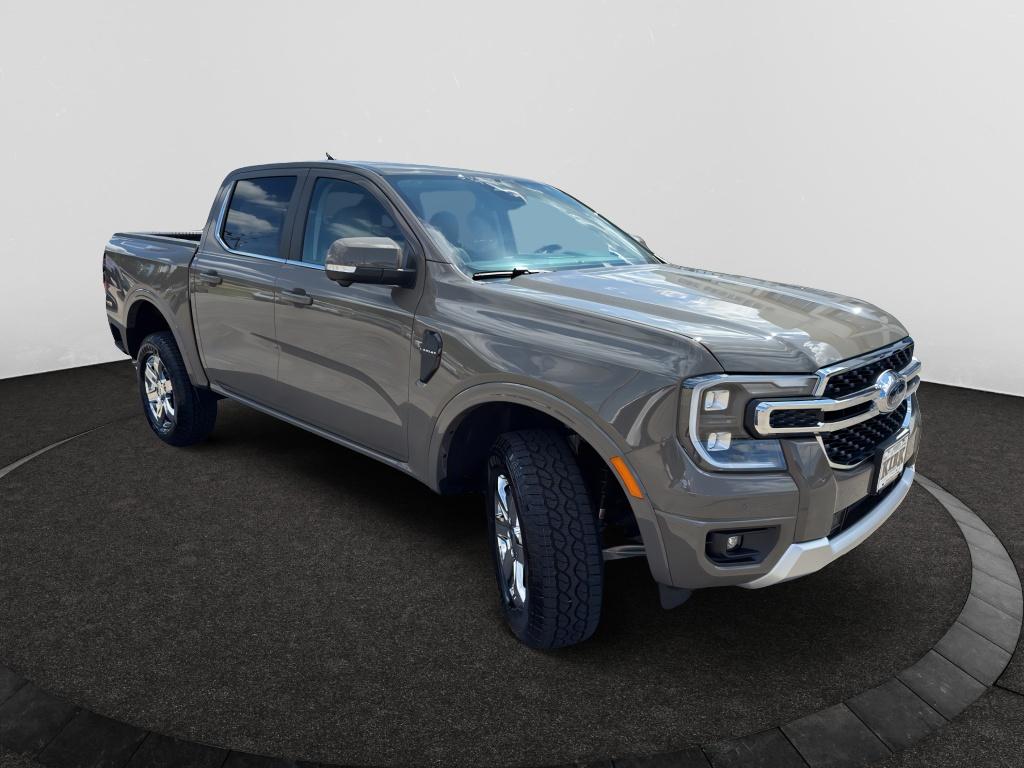 2025 Ford Ranger Lariat photo 2