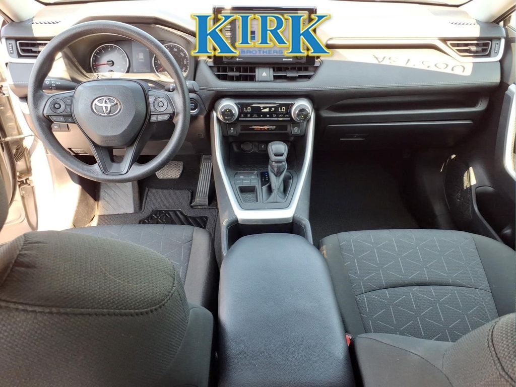 Used 2022 Toyota RAV4 XLE SUV