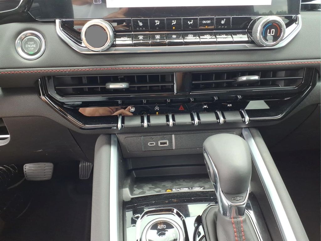 2026 Chevrolet Colorado Z71 - Photo 20