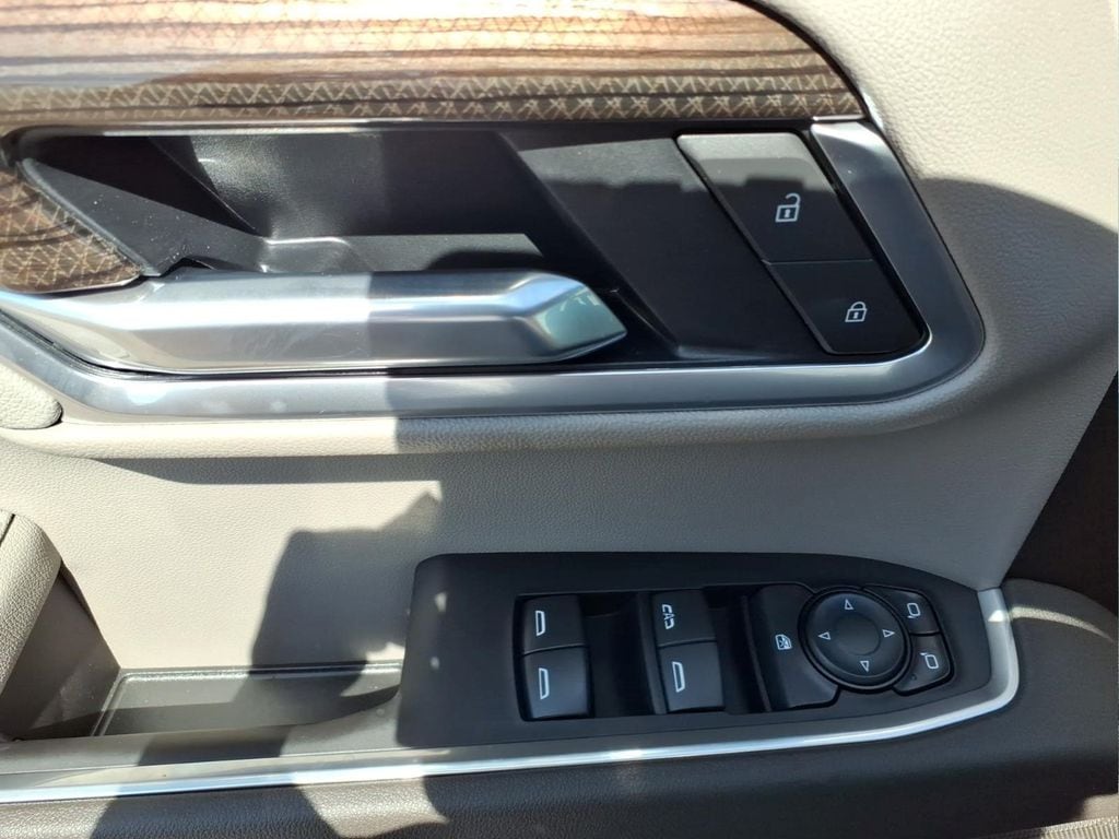 2026 Chevrolet Silverado 1500 RST - Photo 14