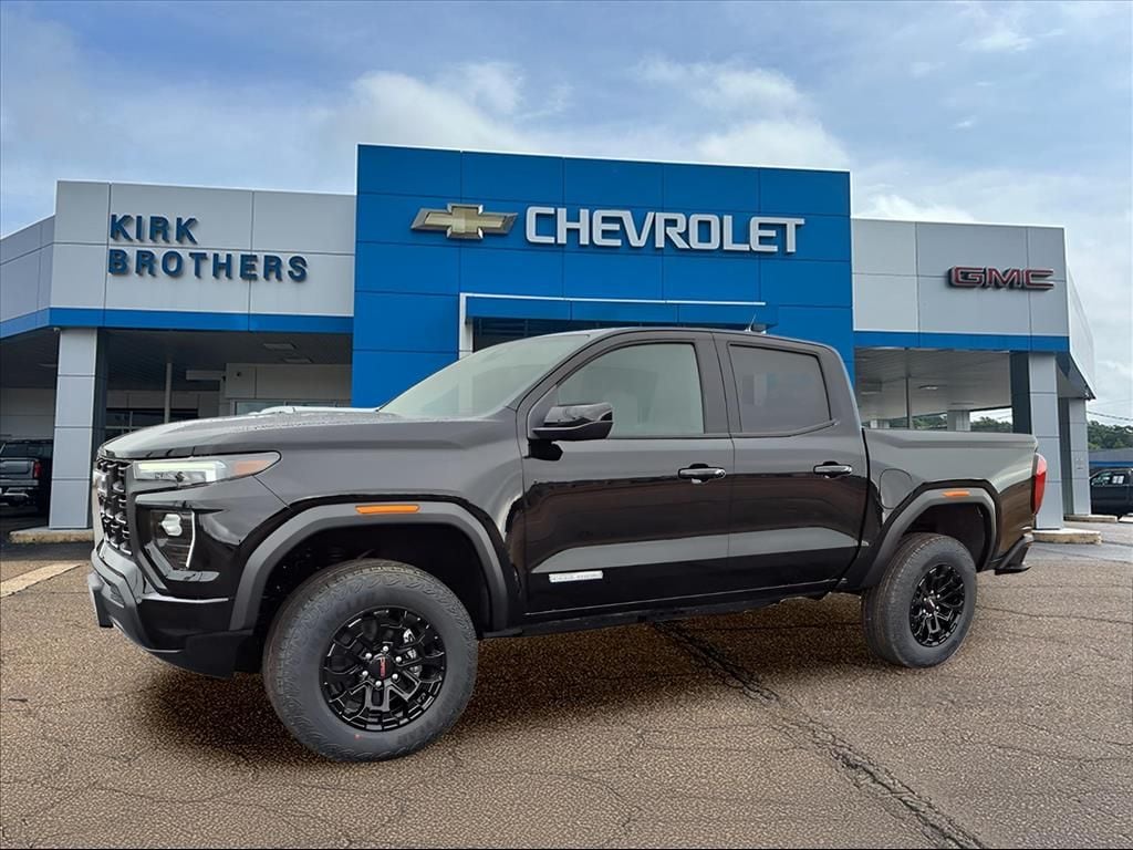 2026 GMC Canyon Elevation's photo