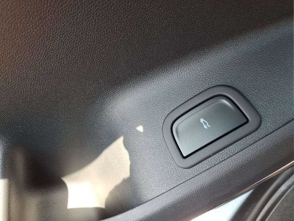2026 Chevrolet Traverse High Country - Photo 18